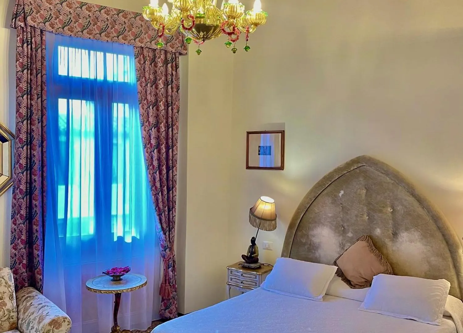 Console Palais Hotel Venice 0*,